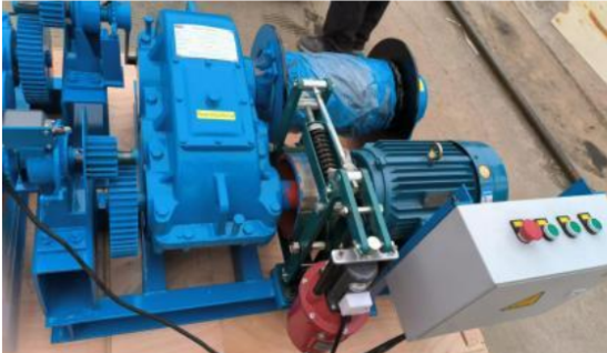 C-CORP 10T ELECTRIC WINCH